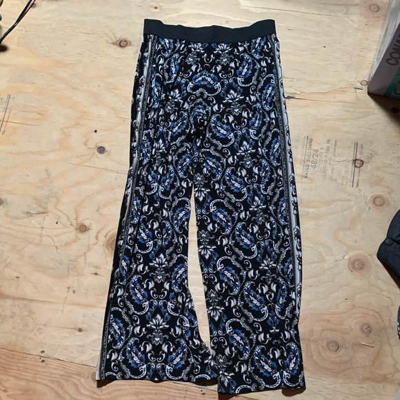 WHBM Flowy Pants - Picture 2 of 3